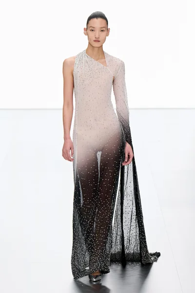 Look 30